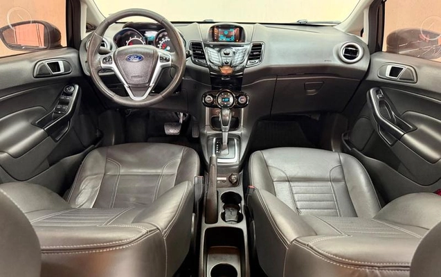 imagem-https://www.socarrao.com.br/sc-vehicle-images-prod/4346412/1791927132696-8567440_12_B_a105d20287.jpeg