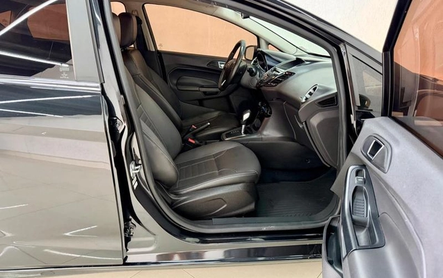 imagem-https://www.socarrao.com.br/sc-vehicle-images-prod/4346412/1791927132705-8567440_18_B_a8681c2ba0.jpeg