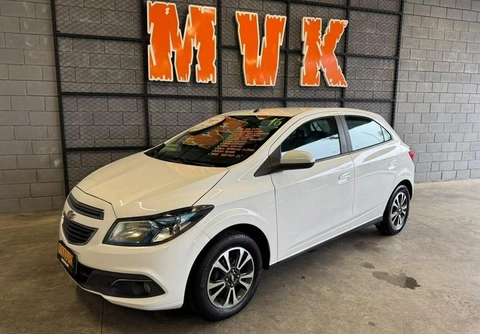Chevrolet Onix 2016 Branco — foto 1 de 3
