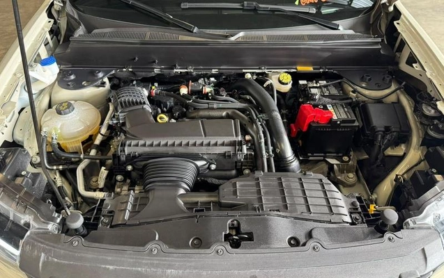 imagem-https://www.socarrao.com.br/sc-vehicle-images-prod/4346523/1791924708805-8525480_5_B_e36c291826.jpeg