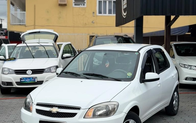 imagem-https://www.socarrao.com.br/sc-vehicle-images-prod/4346539/1791924827848-69436ace99c75e4e1.jpg