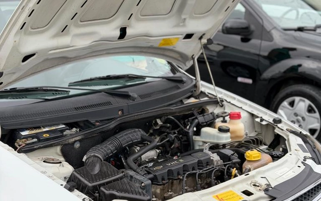 imagem-https://www.socarrao.com.br/sc-vehicle-images-prod/4346539/1791924827855-69436ace99ce51e40.jpg