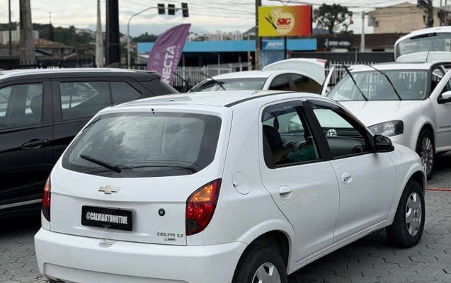 imagem-https://www.socarrao.com.br/sc-vehicle-images-prod/4346539/1791924827857-69436ace99d0482c2.jpg