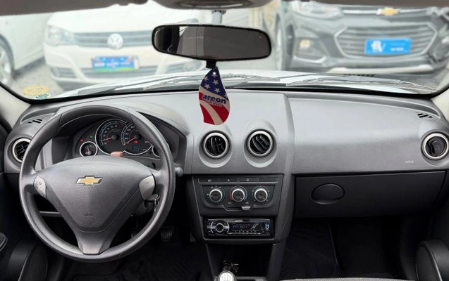 imagem-https://www.socarrao.com.br/sc-vehicle-images-prod/4346539/1791924827866-69436ace99da25e18.jpg
