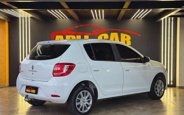 imagem-https://www.socarrao.com.br/sc-vehicle-images-prod/4346540/1791925251842-8566451_3_B_8607a76308.jpeg