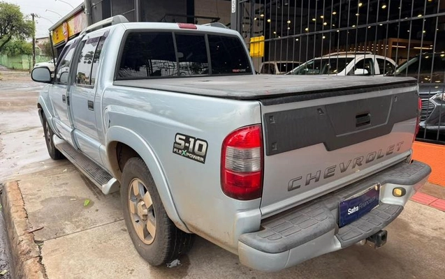 imagem-https://www.socarrao.com.br/sc-vehicle-images-prod/4346566/1791925145556-8567483_4_B_2f9dd33790.jpeg