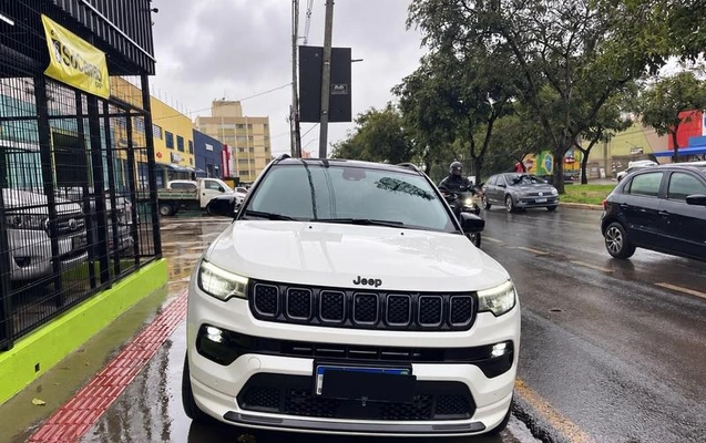 imagem-https://www.socarrao.com.br/sc-vehicle-images-prod/4346639/1791982202807-8567517_0_B_cf31ee333d.jpeg