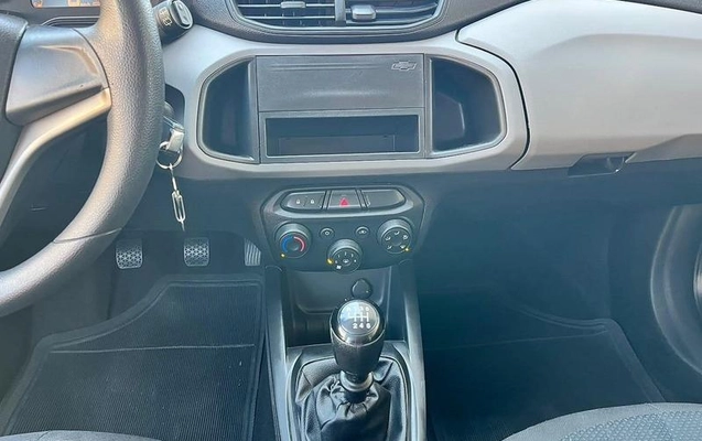 imagem-https://www.socarrao.com.br/sc-vehicle-images-prod/4346731/1791925433644-8567366_0_B_99a60d2138.jpeg