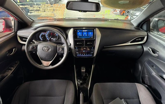 imagem-https://www.socarrao.com.br/sc-vehicle-images-prod/4346806/1791925635497-8536083_15_B_2dc15c0317.jpeg