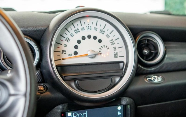 imagem-https://www.socarrao.com.br/sc-vehicle-images-prod/4346913/1792668342504-8567562_3_B_dcda8c9e7a.jpeg