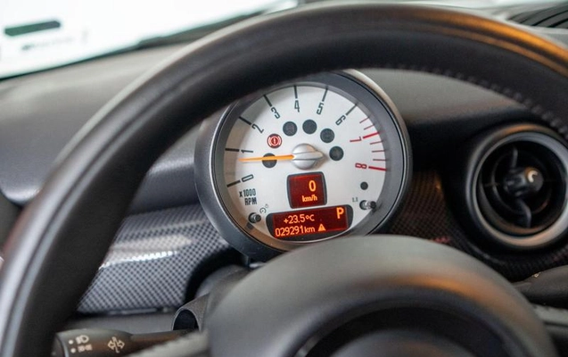 imagem-https://www.socarrao.com.br/sc-vehicle-images-prod/4346913/1792668342524-8567562_19_B_8cfc66bd86.jpeg