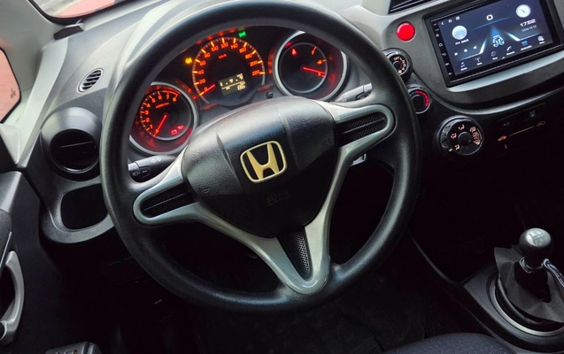 imagem-https://www.socarrao.com.br/sc-vehicle-images-prod/4346947/1792091768453-gb-7535069.jpg