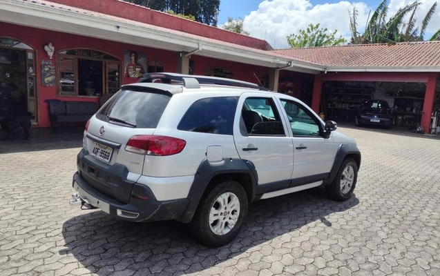 imagem-https://www.socarrao.com.br/sc-vehicle-images-prod/4346961/1792685910433-8566634_14_B_7e147b5f11.jpeg