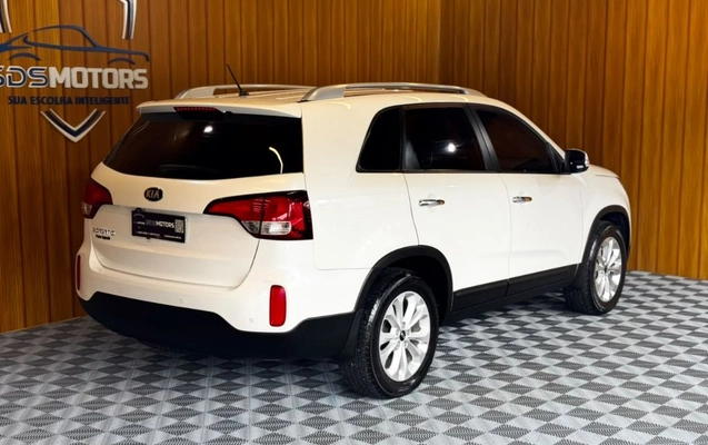 imagem-https://www.socarrao.com.br/sc-vehicle-images-prod/4346962/1791926620895-gb-3c955bf.jpeg