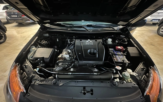 imagem-https://www.socarrao.com.br/sc-vehicle-images-prod/4346970/1791926735800-464784528fd948a7a0aa3612dc320bcf_1791926533818.jpg