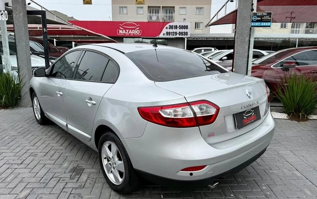 imagem-https://www.socarrao.com.br/sc-vehicle-images-prod/4346977/1791926960040-8510631_11_B_59a032bcc4.jpeg