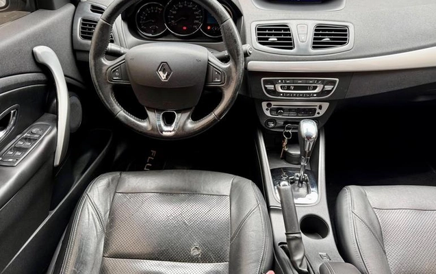 imagem-https://www.socarrao.com.br/sc-vehicle-images-prod/4346977/1791926960046-8510631_16_B_edef87679b.jpeg