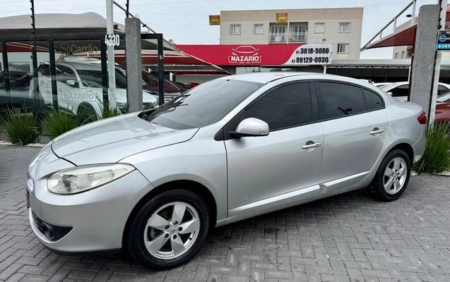 imagem-https://www.socarrao.com.br/sc-vehicle-images-prod/4346977/1792167212109-8510631_1_B_b77fdecde9.jpeg
