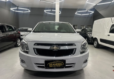 Chevrolet Cobalt 2015 Branco — foto 1 de 3