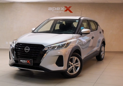 Nissan KICKS 2023 Prata — foto 1 de 3