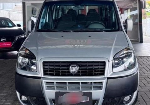 Fiat Doblo 2013 Prata — foto 1 de 3