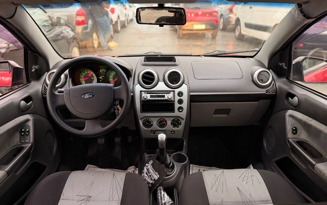 imagem-https://www.socarrao.com.br/sc-vehicle-images-prod/4347337/1792073592266-gb-b372102.jpg