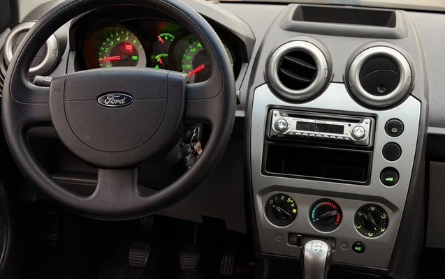 imagem-https://www.socarrao.com.br/sc-vehicle-images-prod/4347337/1792073592270-gb-35a2f8c.jpg