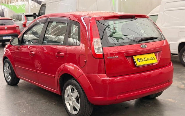 imagem-https://www.socarrao.com.br/sc-vehicle-images-prod/4347337/1792073592280-gb-22ff900.jpg
