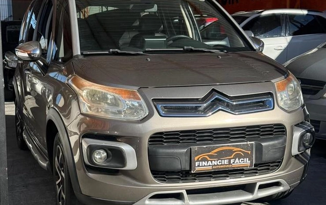 imagem-https://www.socarrao.com.br/sc-vehicle-images-prod/4347702/1791935258573-736183615