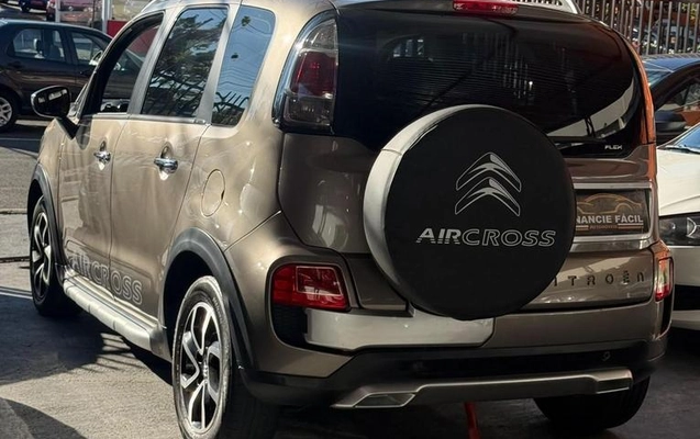 imagem-https://www.socarrao.com.br/sc-vehicle-images-prod/4347702/1791935258579-736183618