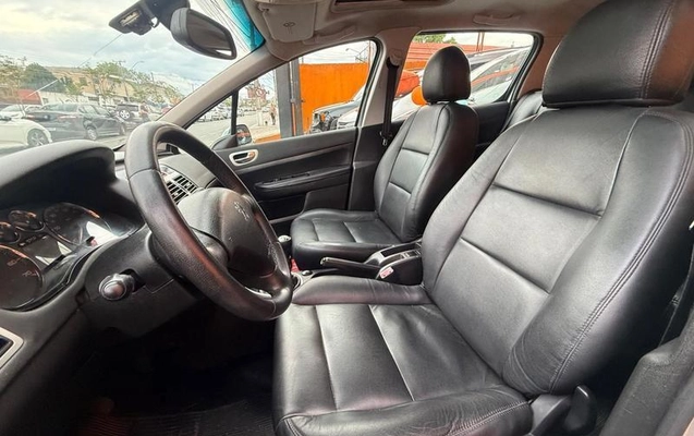 imagem-https://www.socarrao.com.br/sc-vehicle-images-prod/4348030/1791938847529-736187525
