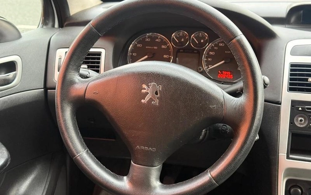 imagem-https://www.socarrao.com.br/sc-vehicle-images-prod/4348030/1791938847531-736187526