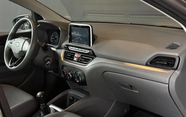 imagem-https://www.socarrao.com.br/sc-vehicle-images-prod/4348043/1792337096331-8567844_6_B_5daaddbd45.jpeg