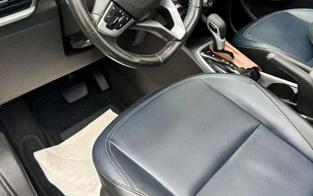 imagem-https://www.socarrao.com.br/sc-vehicle-images-prod/4348092/1791940393535-V2hhdHNBcHAgSW1hZ2UgMjAyNi0xMC0xMyBhdCAyMS4xNy4xMyAoMikuanBlZw.jpeg