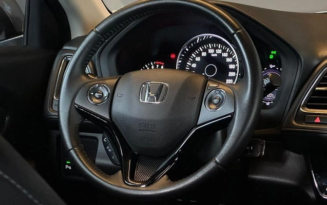 imagem-https://www.socarrao.com.br/sc-vehicle-images-prod/4348098/1791939681798-8567847_8_B_e75d678521.jpeg