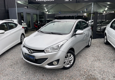 Hyundai HB20S 2015 Prata — foto 1 de 3