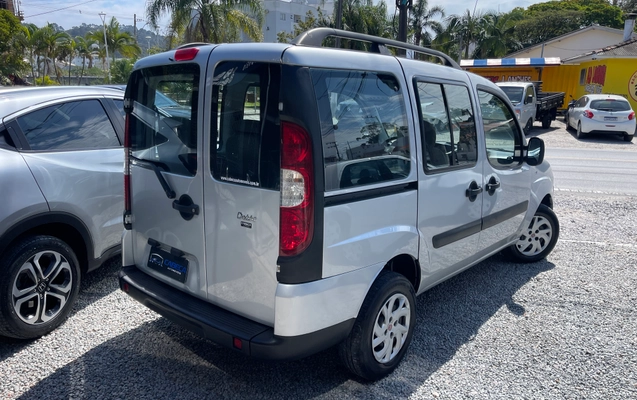 imagem-https://www.socarrao.com.br/sc-vehicle-images-prod/4348149/1791940361457-94d2ed00-96c8-45d6-896c-272e3d970701.jpeg