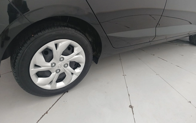 imagem-https://www.socarrao.com.br/sc-vehicle-images-prod/4348861/1791949768877-2_035802.jpg