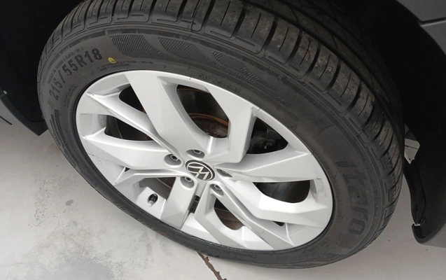 imagem-https://www.socarrao.com.br/sc-vehicle-images-prod/4348982/1791950793561-1_121845.jpg