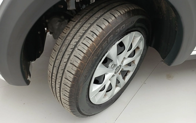 imagem-https://www.socarrao.com.br/sc-vehicle-images-prod/4349127/1791950955333-1_014831.jpg