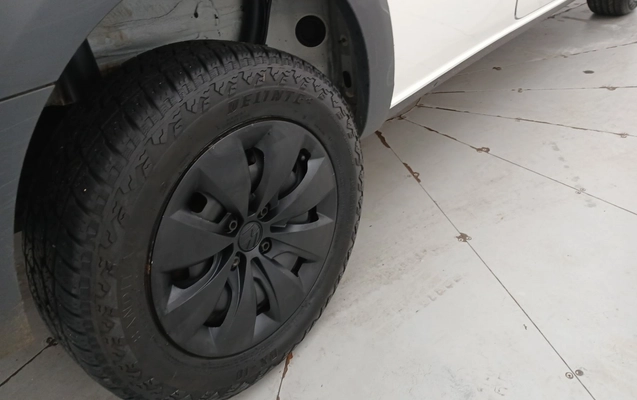 imagem-https://www.socarrao.com.br/sc-vehicle-images-prod/4349234/1791951152408-1_010339.jpg