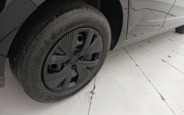 imagem-https://www.socarrao.com.br/sc-vehicle-images-prod/4349531/1791951618155-1_023634.jpg