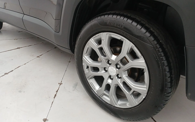 imagem-https://www.socarrao.com.br/sc-vehicle-images-prod/4349727/1791951729230-1_023636.jpg