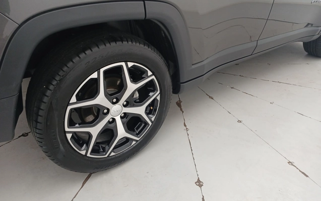 imagem-https://www.socarrao.com.br/sc-vehicle-images-prod/4349749/1791951747274-1_031251.jpg