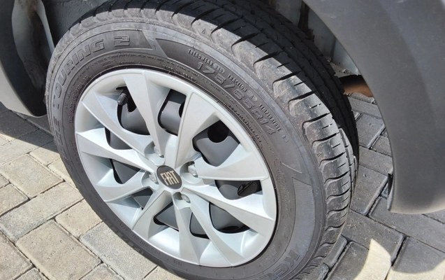 imagem-https://www.socarrao.com.br/sc-vehicle-images-prod/4349932/1791952142133-1_051923.jpg