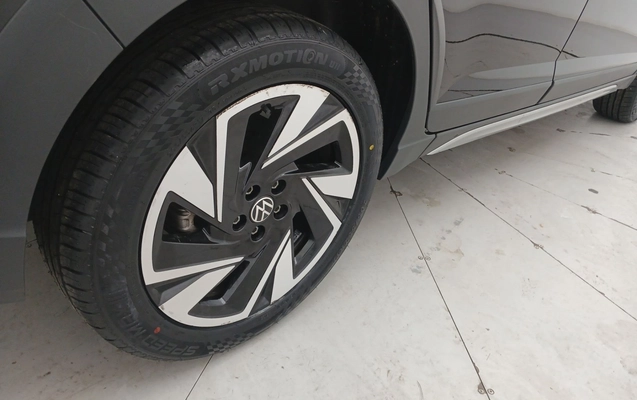 imagem-https://www.socarrao.com.br/sc-vehicle-images-prod/4350343/1791953168163-1_035447.jpg