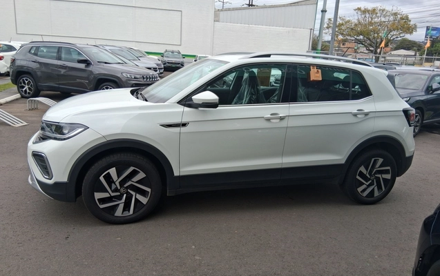 imagem-https://www.socarrao.com.br/sc-vehicle-images-prod/4351016/1791955558995-1_022219.jpg