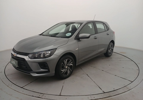 Chevrolet Onix 2026 Prata — foto 1 de 3