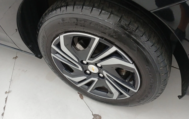 imagem-https://www.socarrao.com.br/sc-vehicle-images-prod/4351553/1791957159091-1_020718.jpg
