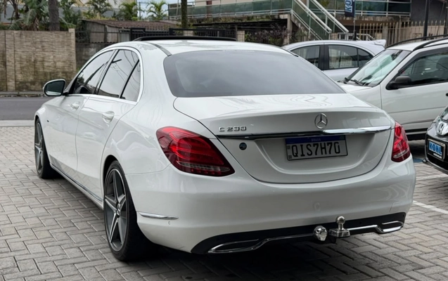 imagem-https://www.socarrao.com.br/sc-vehicle-images-prod/4351747/1791976780661-V2hhdHNBcHAgSW1hZ2UgMjAyNi0xMC0xMyBhdCAxNS41Mi4zNiAoMykuanBlZw.jpeg